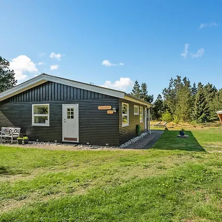 Bogatin - 1km From The Sea By Interhome Holiday home *